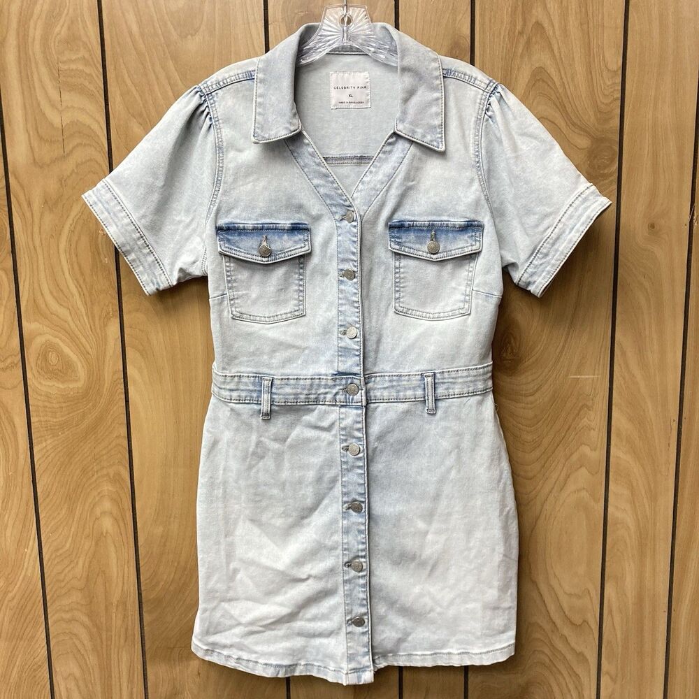 CELEBRITY PINK blue light waist collared short sleeve button up denim dress XL